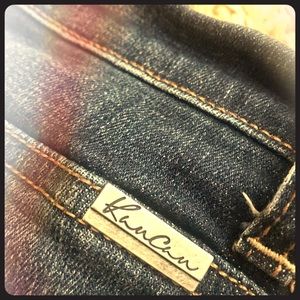 Kancan distressed denim